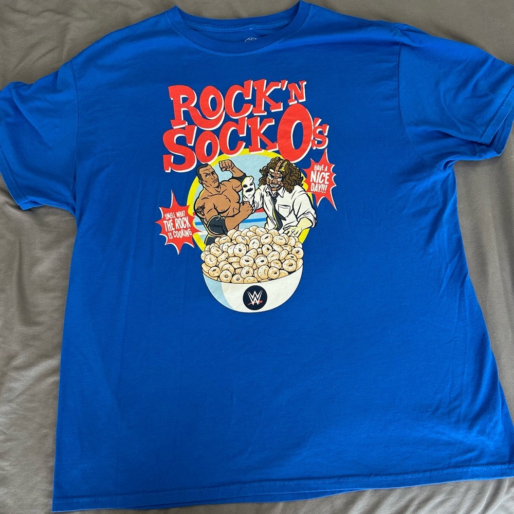 WWE POP! Blue Rock 'N Sock O's Men’s XL Graphic Short Sleeve T-Shirt